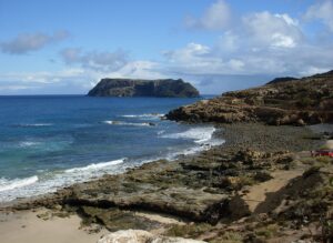 Praia de Porto de Frades – Kieselstrand im Norden, Naturpools bei Ebbe Praia de Porto de Frades